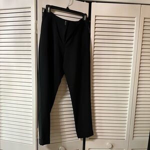 White House, Black Market cuffed tapered ankle pant black size 6 never worn